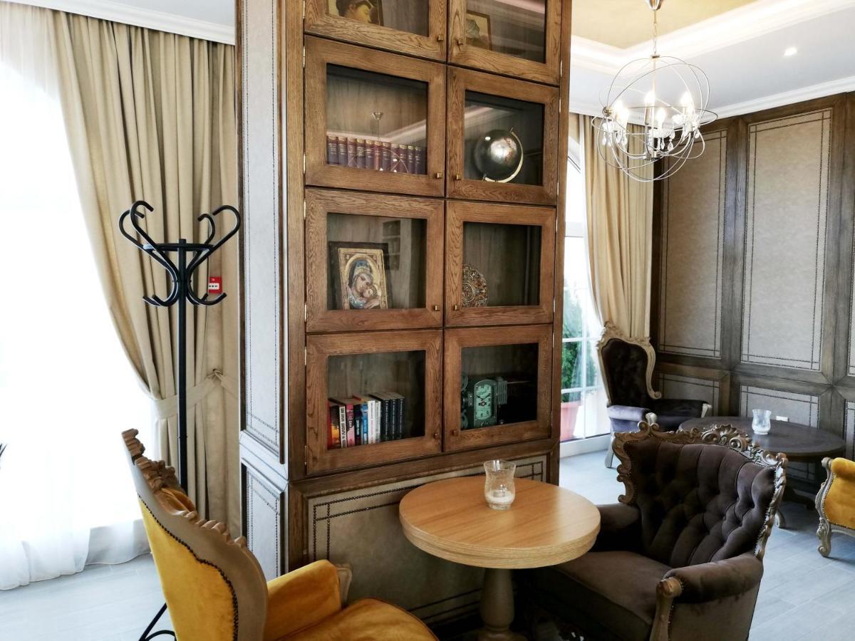 Villa Della Rosa Razgrad Esterno foto