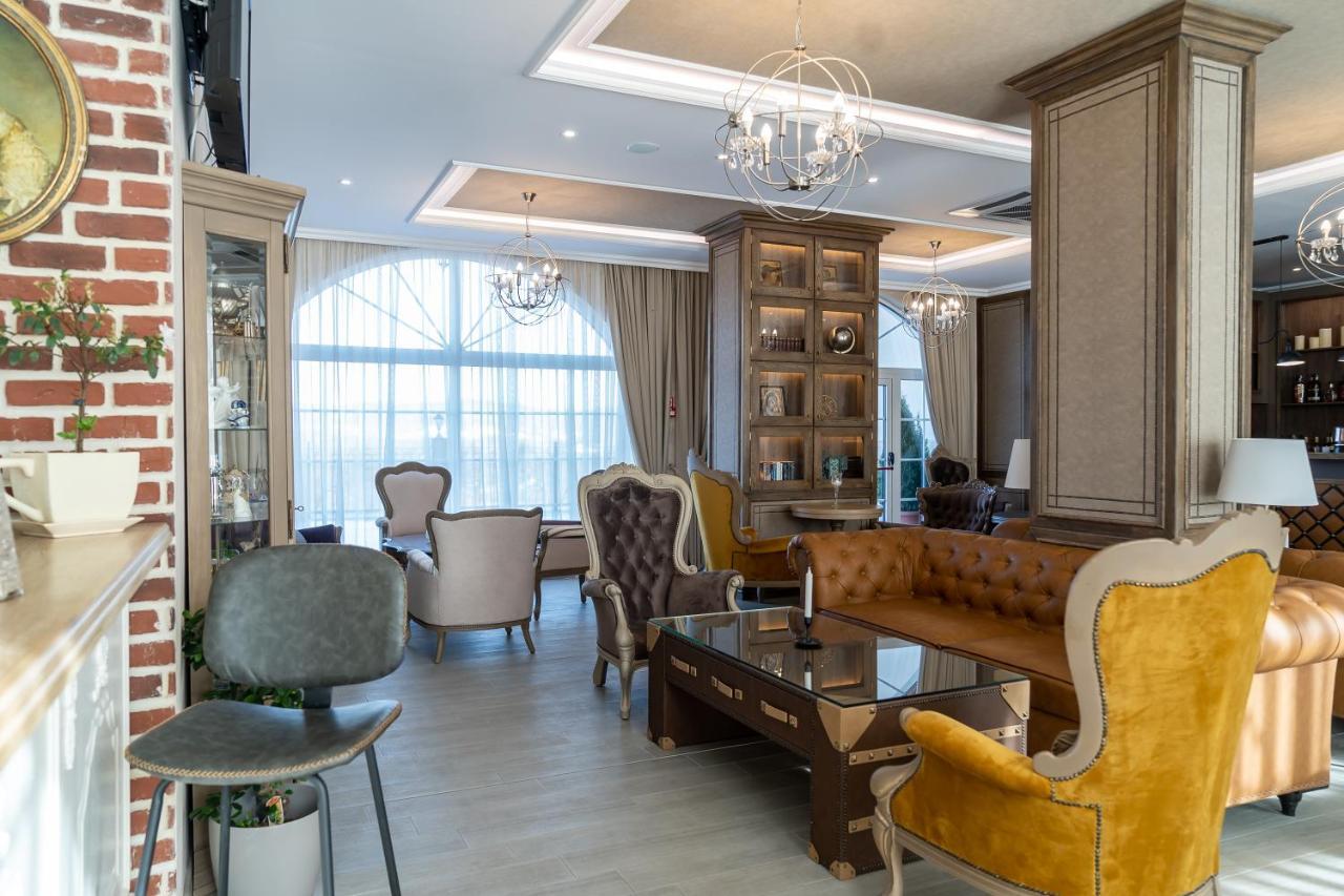 Villa Della Rosa Razgrad Esterno foto